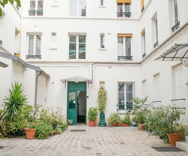 Joie Quartier Latin * Paris